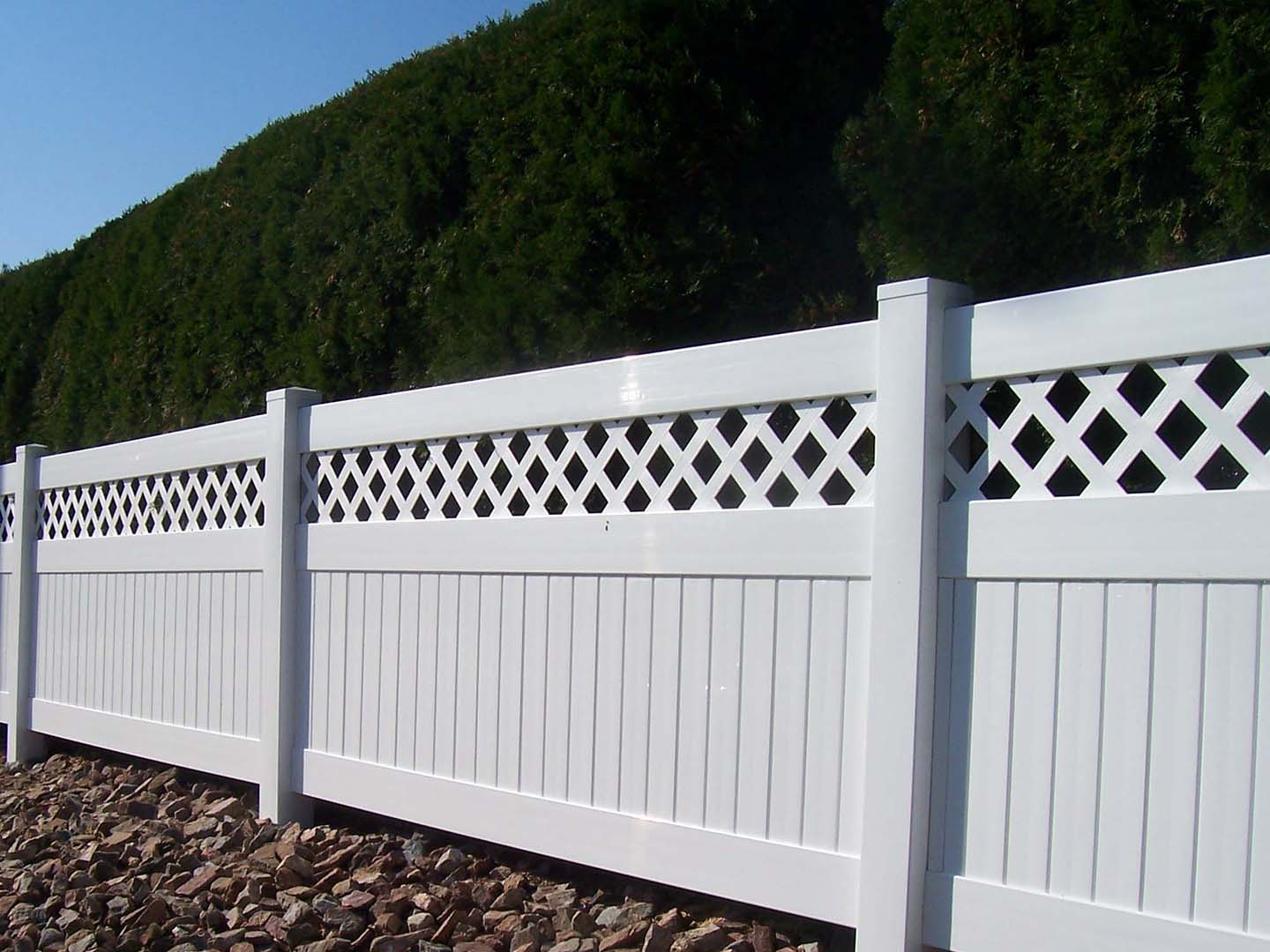 Lake Country British Columbia Fence Project Photo