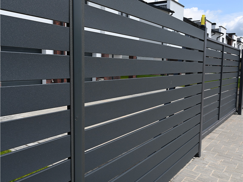 aluminum fence company in the British Columbia area.